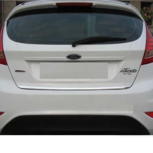 Insert chrome pour coffre ar Ford Fiesta