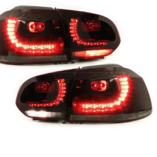 Feux ar LED VW Golf 6 – rouge/fumé